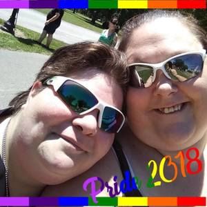 Meet your Posher, Angie